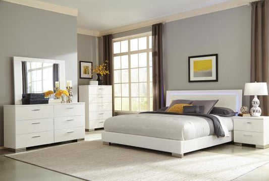 Felicity 4-piece Eastern King Bedroom Set White High Gloss (B,D,M,N)