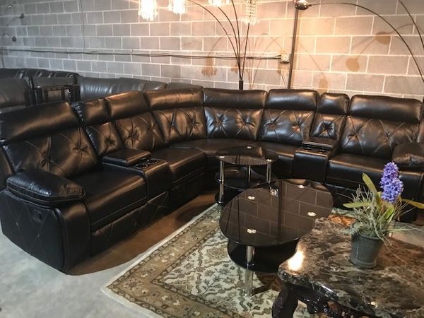 #6238 BLACK RECLINING THEATER SECTIONAL