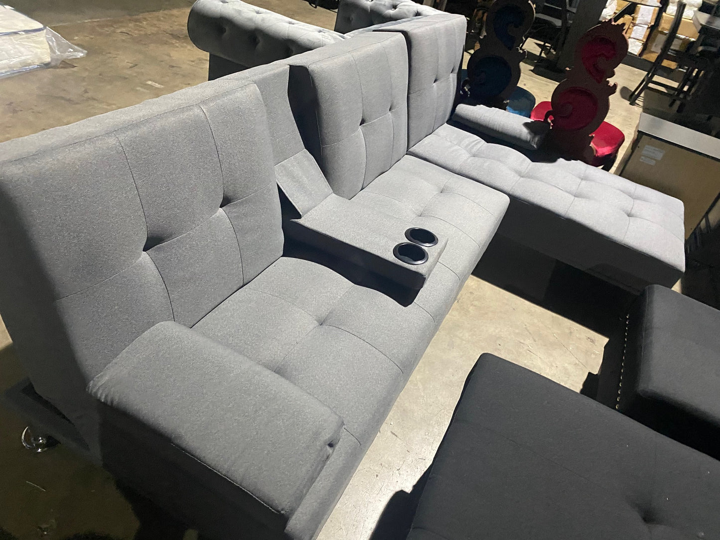 #2030 GREY FABRIC SECTIONAL/SOFA BED WITH DROP-DOWN CUPHOLDER!