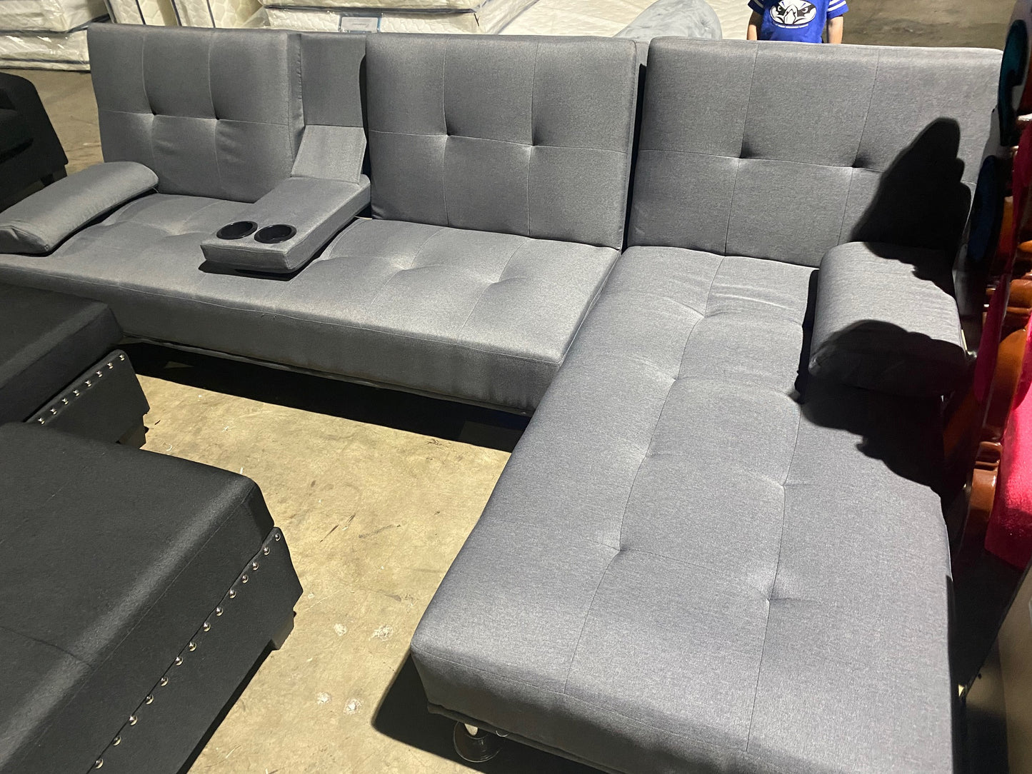 #2030 GREY FABRIC SECTIONAL/SOFA BED WITH DROP-DOWN CUPHOLDER!